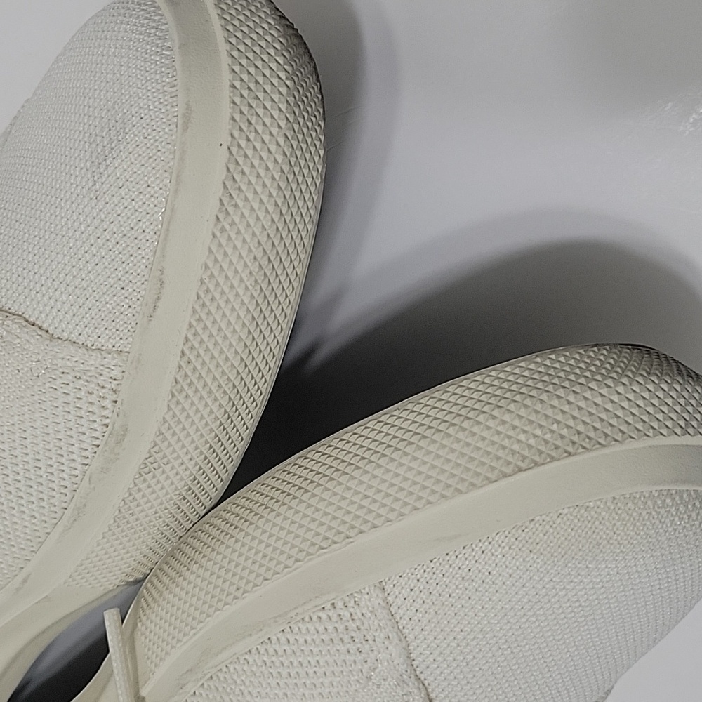 Rothy's R502 Sneakers - Picture 4 of 10